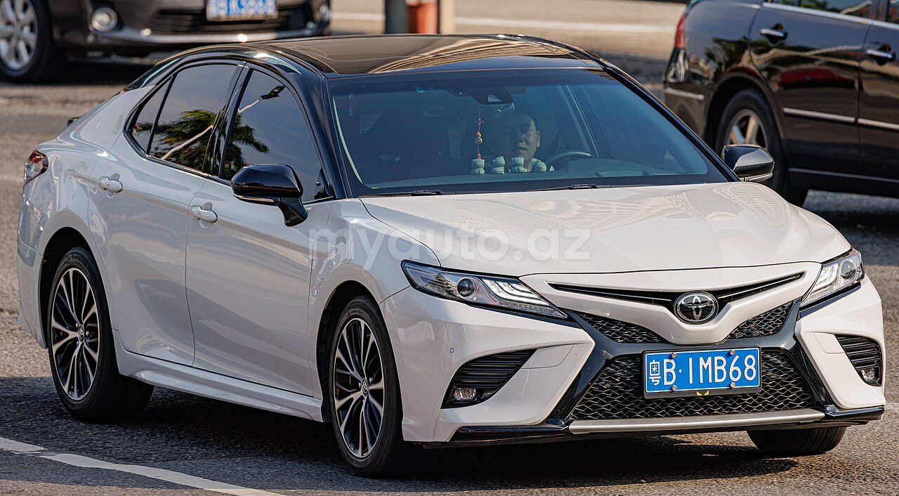 Toyota Camry 2021